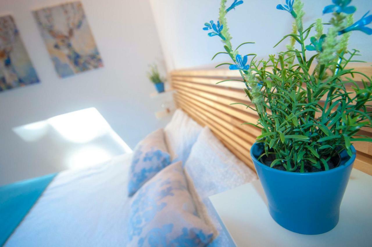 La Mansarda Di Emma Apartment ปินโซโล ภายนอก รูปภาพ